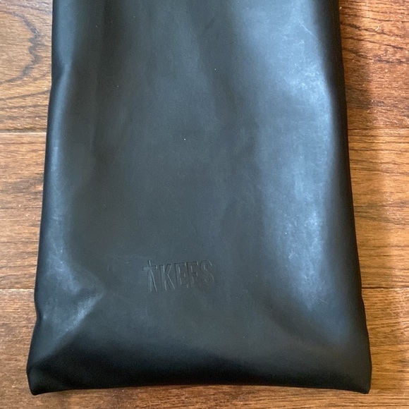 TKEES Flip Flop Sandals Size 13 Black Minimalist Slides - Picture 7 of 8